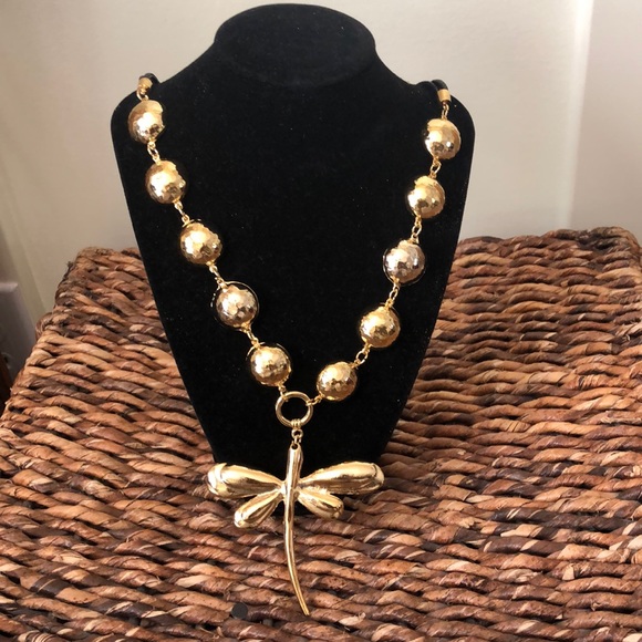 Yushi Bold Goldtone Dragonfly Pendant - Picture 2 of 6